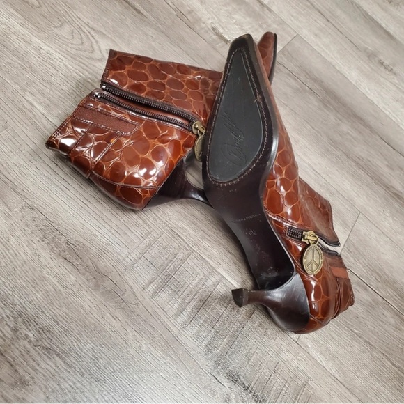 Donald J. Pliner Croc-Embossed Pointed Toe Ankle Boots in Brown - Picture 4 of 6